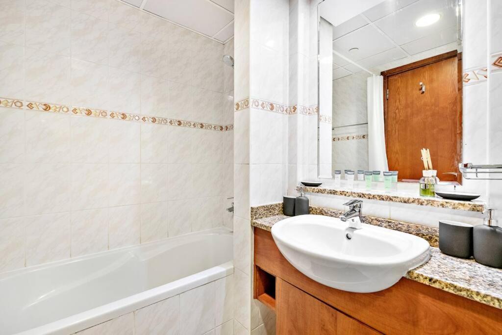Stonetree - 1br With View Apartment *